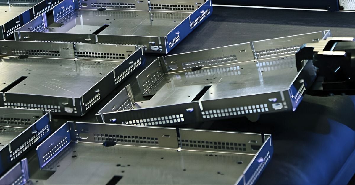 From Theory to Practice: Responsive Supply Chain for HMLV Custom Precision Sheet Metal Fabrication